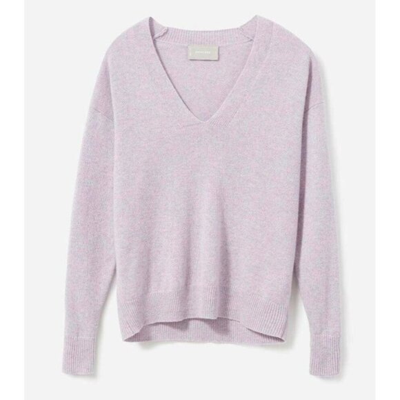 Everlane Sweaters - NWT Everlane Cashmere Oversized V-Neck in Heather Lavender Pullover Sweater XS